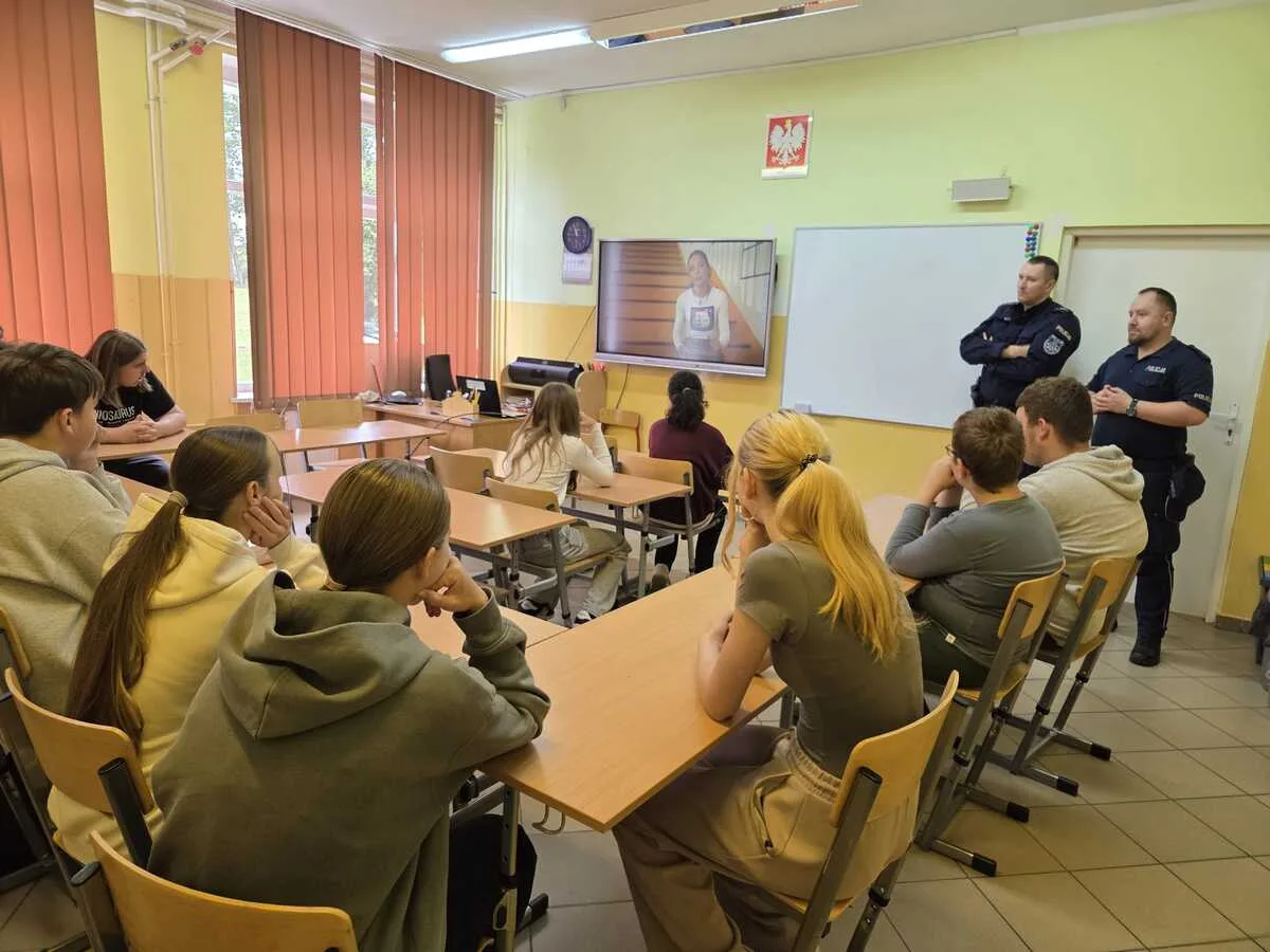 Bezpieczeństwo dzieci na wakacje - spotkanie w Upałtach