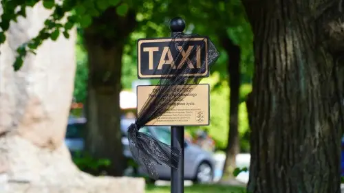 Odsłonięcie tabliczki pamiątkowej Lecha Wróblewskiego