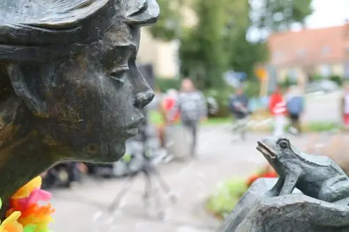 Panna z Żabką obchodzi 25. urodziny
